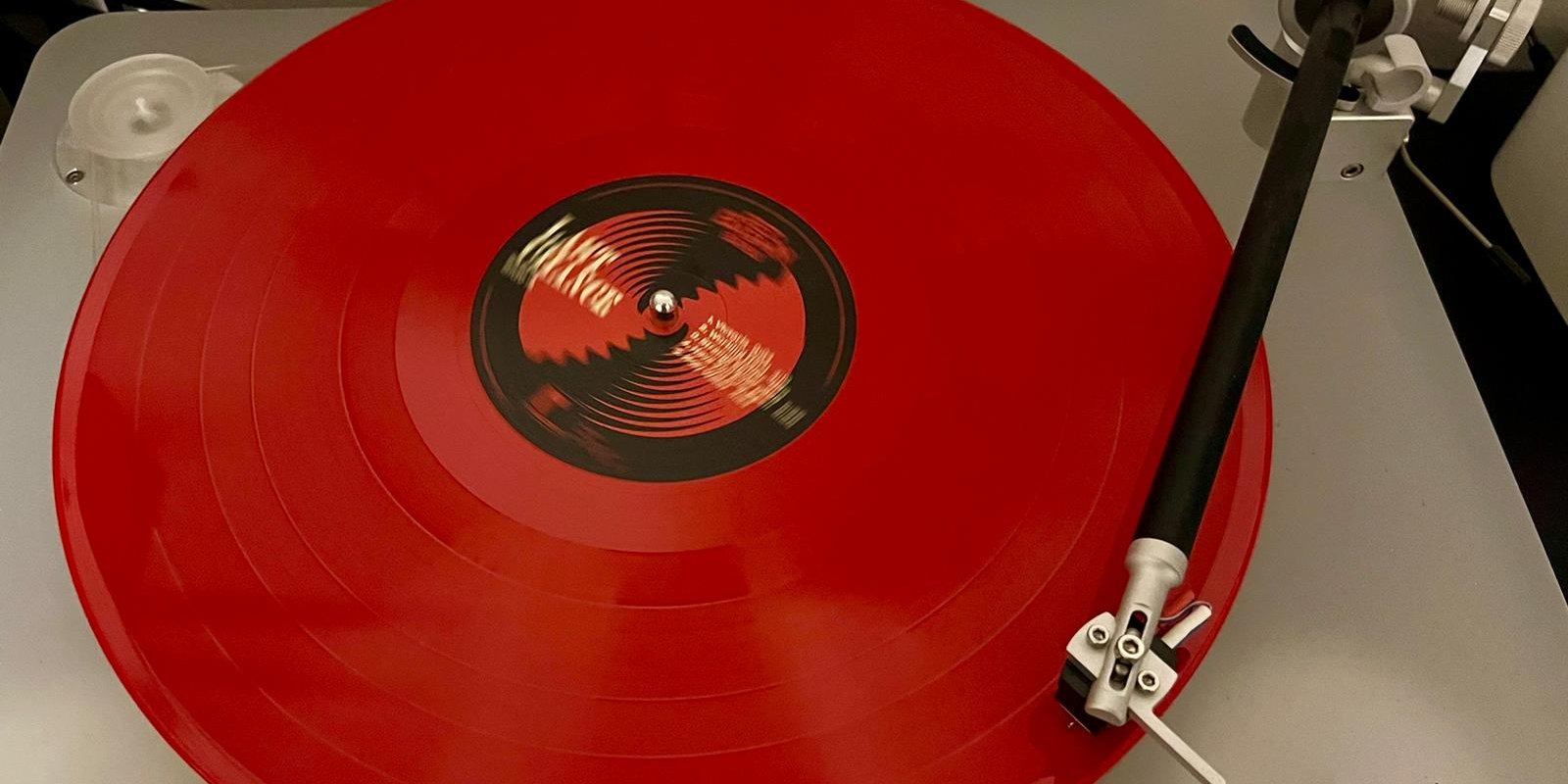 Burza LP desek a CD  