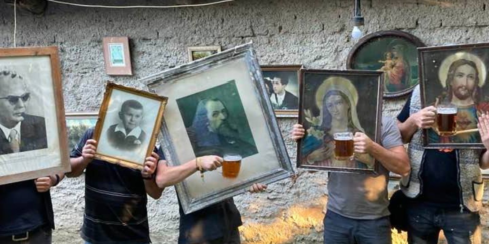 Vánoční koncert - Lajky, D.N.A., Apple Spokesmann