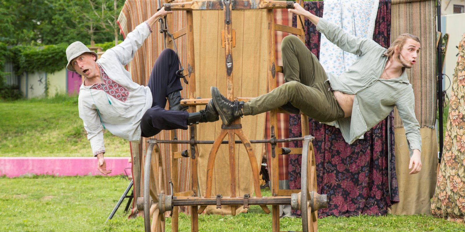 Pohádky na parkánu: Divadlo Líšeň - Paramisa (Chytrý hloupý Rom)