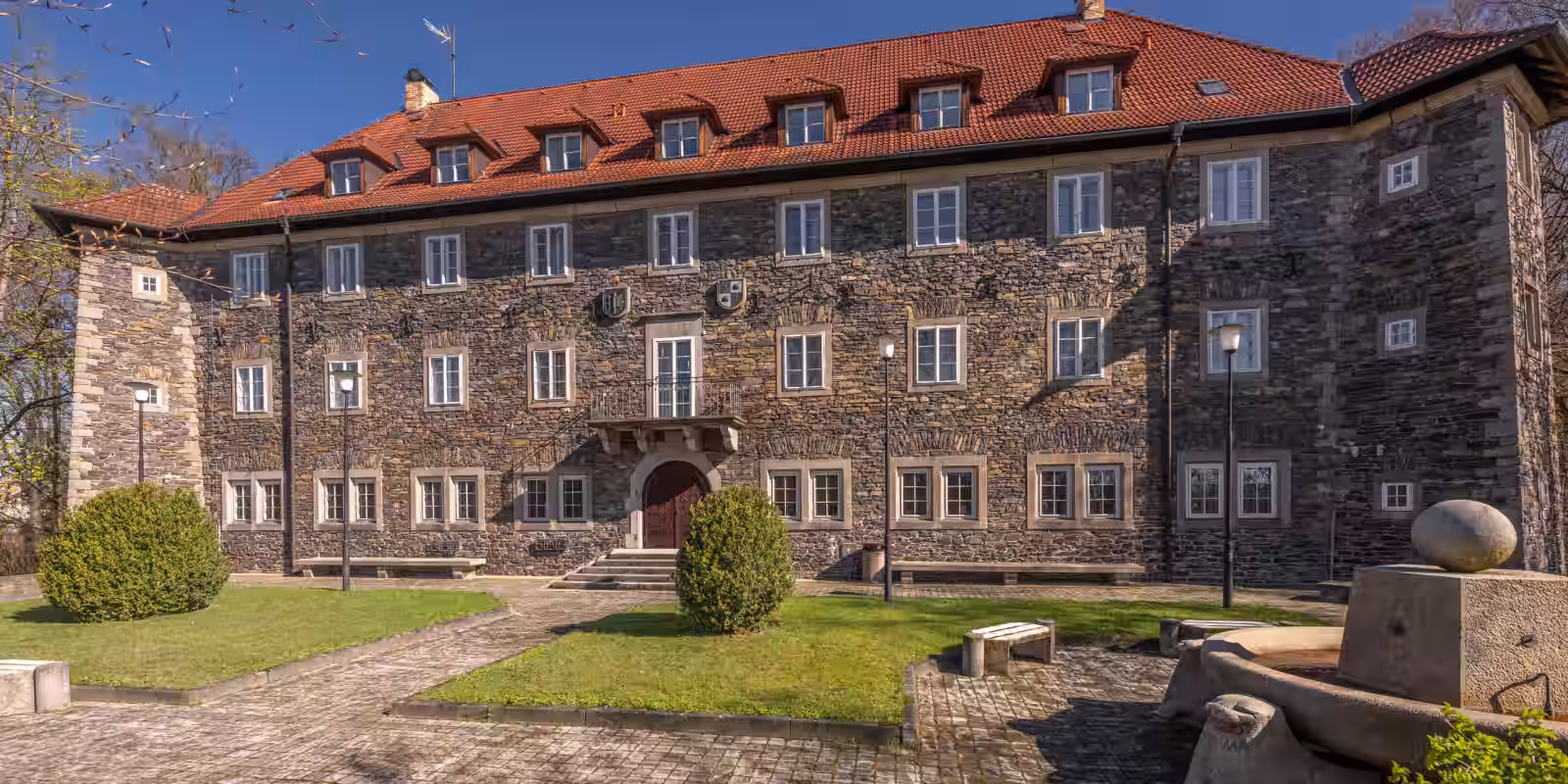 Hrádek v lesoparku Heulos