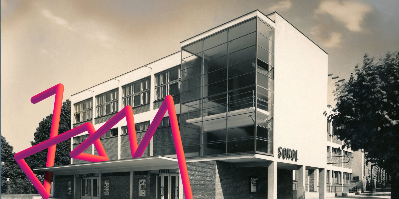 Komentovaná prohlídka JAM: SOKOLOVNA dovnitř a ven! (sobota)