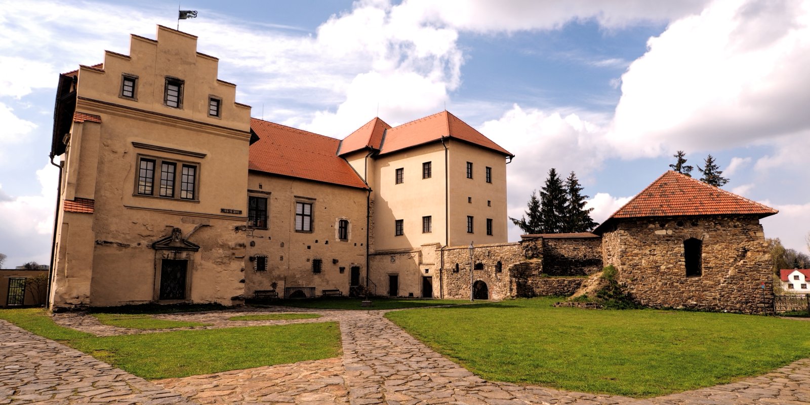 Léto na hradě v Polné