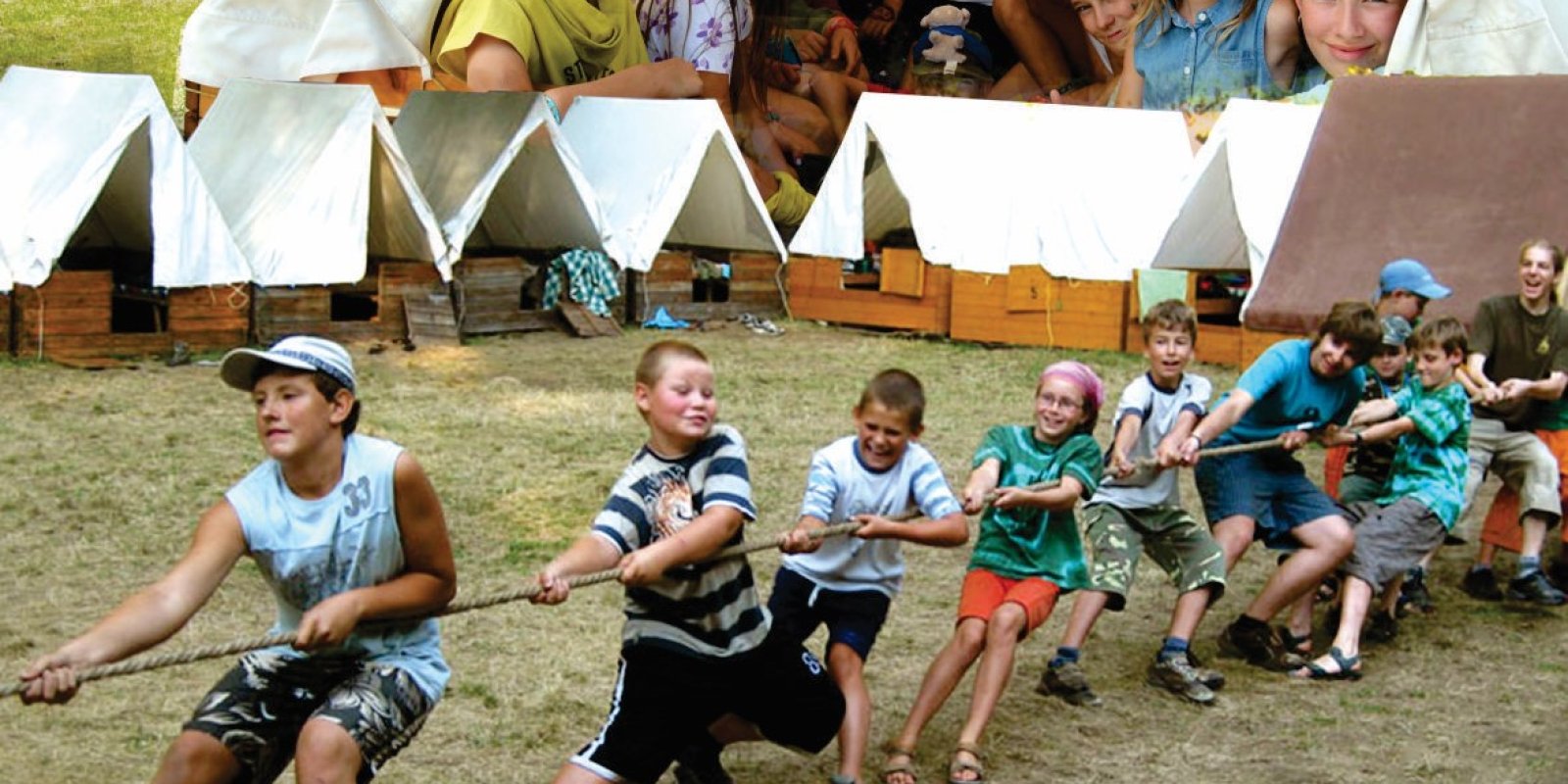 35 pestrých pionýrských let