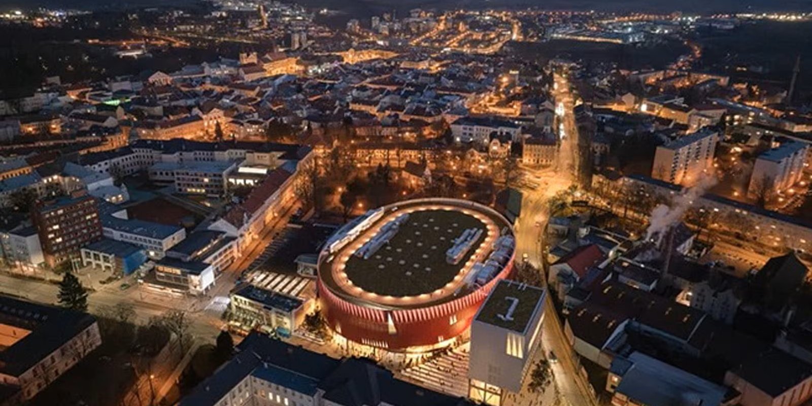 Pod zem, či nahoru? Jihlava nabízí návštěvu labyrintu i výhled ze střechy arény