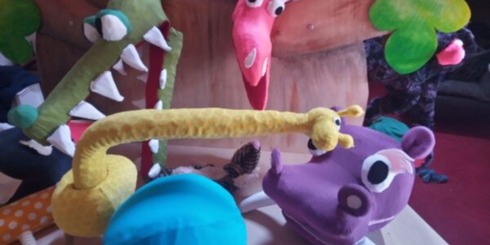 Dětská neděle: Toy Machine - Jak slon dostal chobot