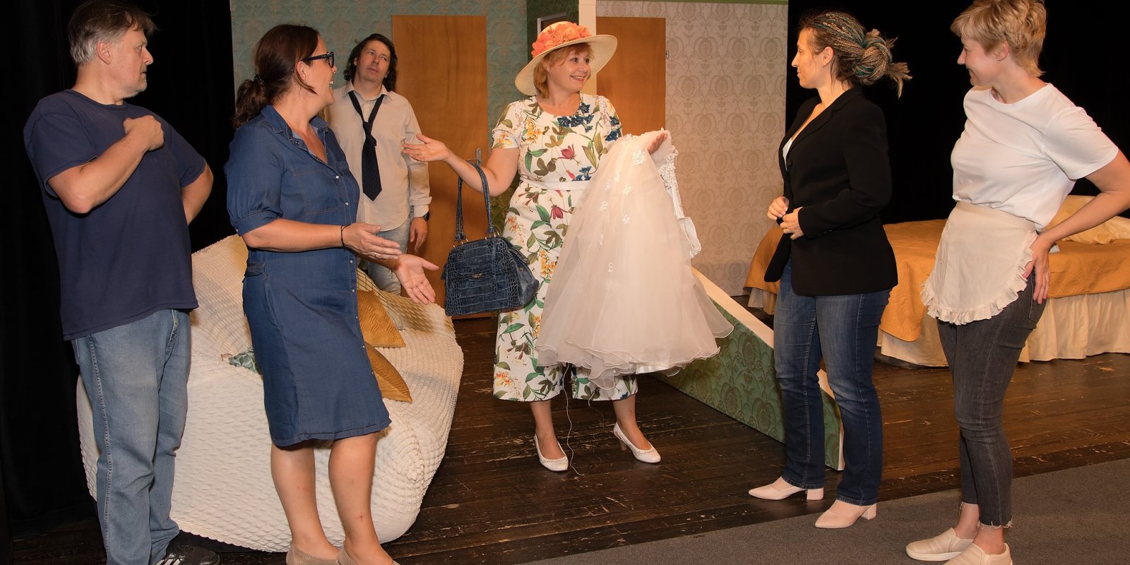 Dokonalá svatba - PRO NEMOC ZRUŠENO