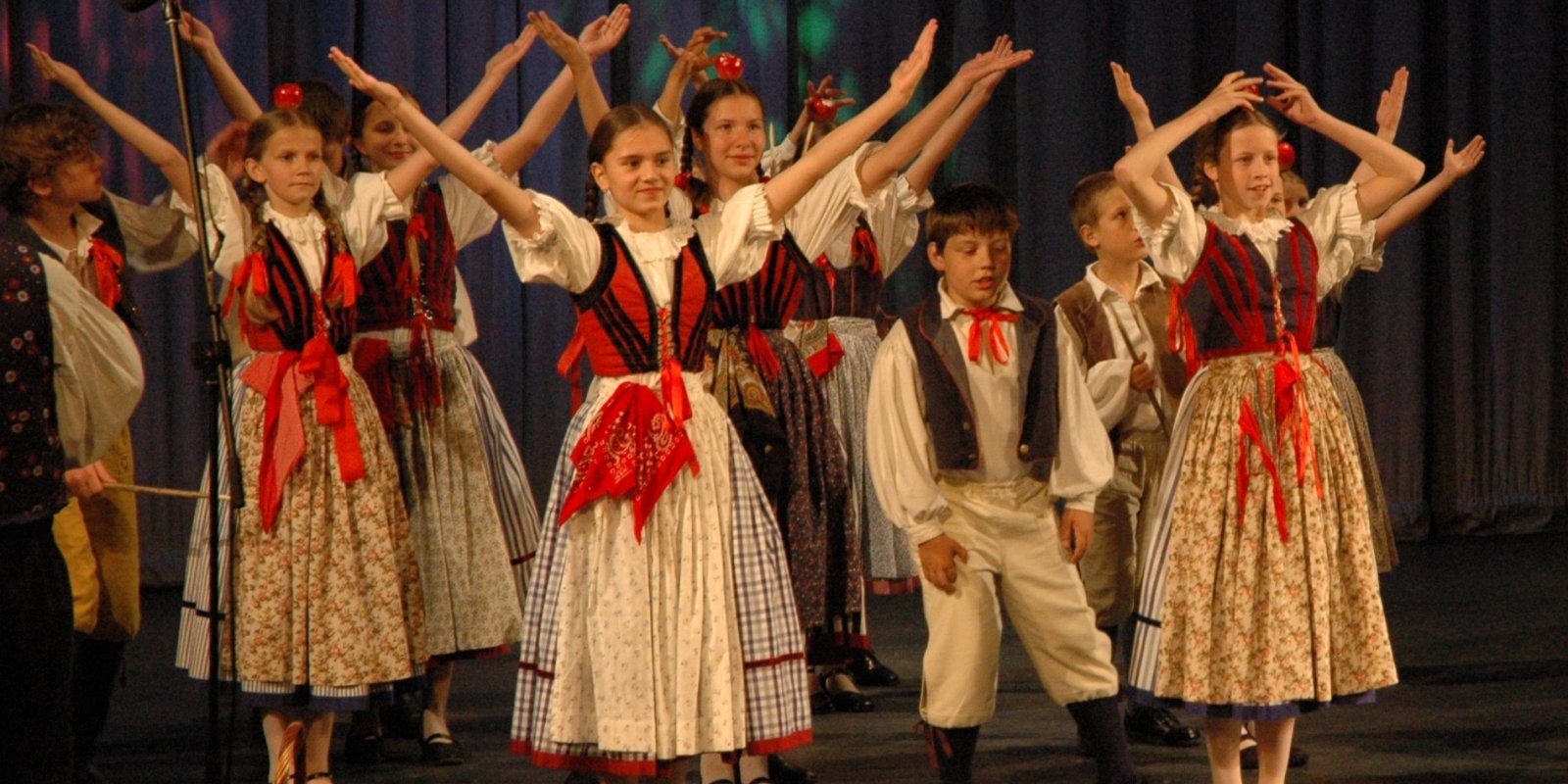 Celostátní přehlídka dětských folklorních souborů