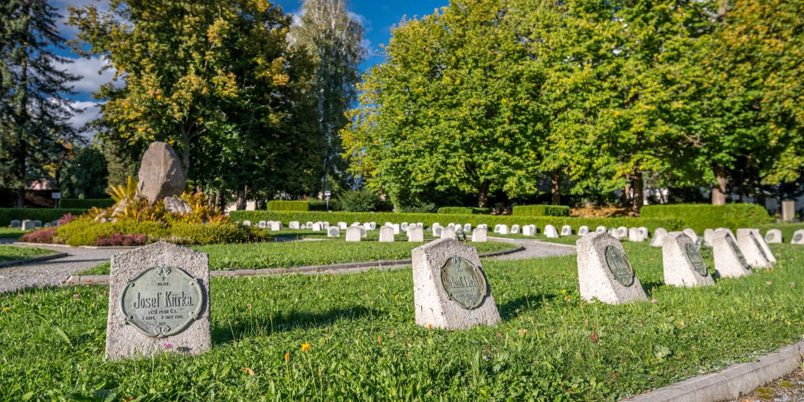Jihlavské osobnosti na místě posledního odpočinku - hřbitov 