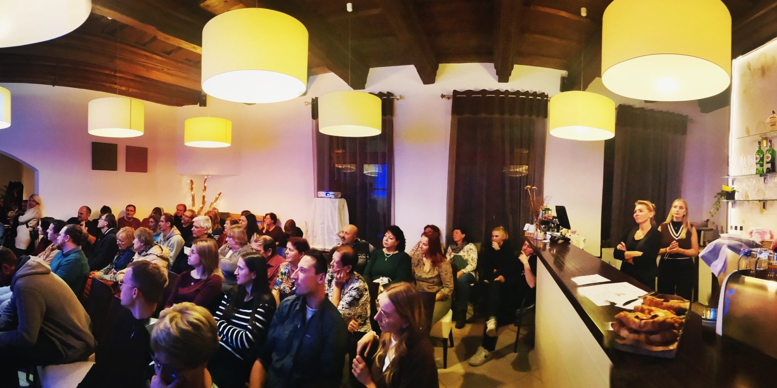 Milo Karvas: Koncert s povídáním na konci