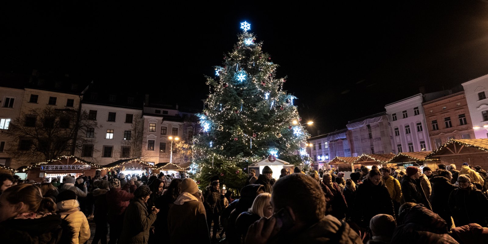 Rozsvícení vánočního stromu a výzdoby města