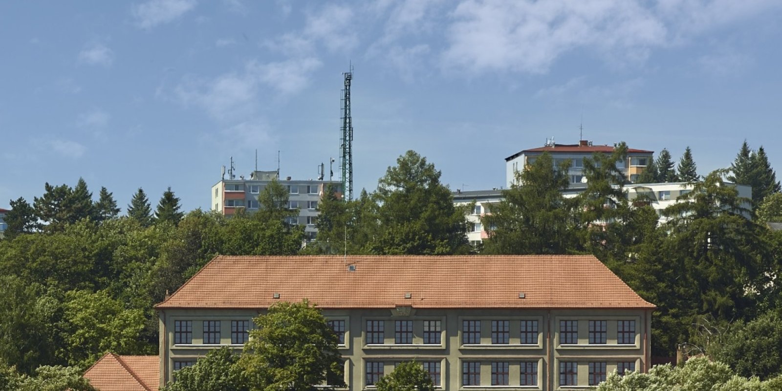 Komentovaná prohlídka ZŠ Havlíčkova, příběh školy „Dřevěnomlýnské“