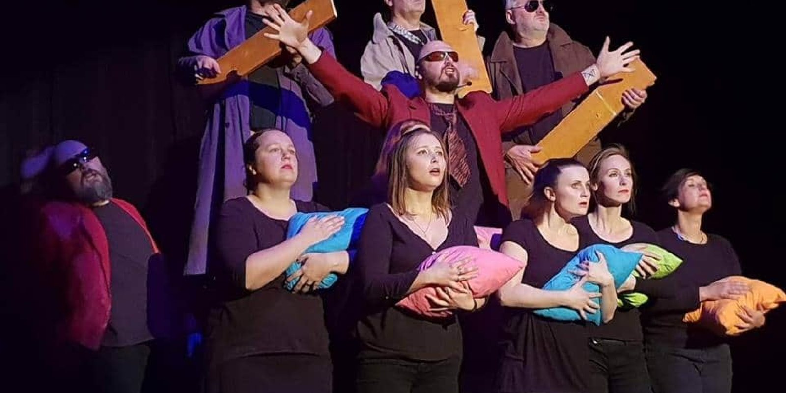 De Facto Mimo: Genderama